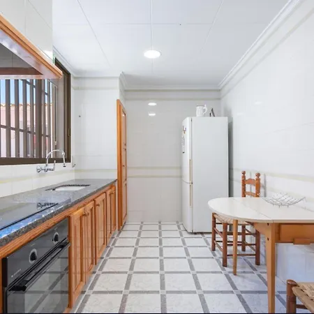 Stunning Home, Private Pool, Wifi, 3br * Barraca de Aguas Vivas